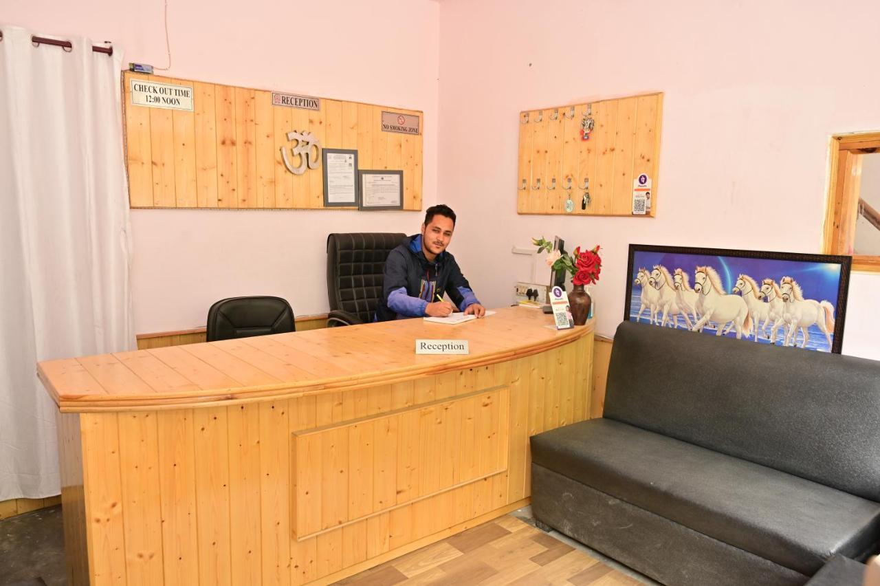 Snow Oak Guest House Kasol Exterior photo